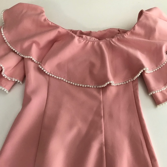 Off shoulder trumpet sleeve dress - Picture 4 of 6